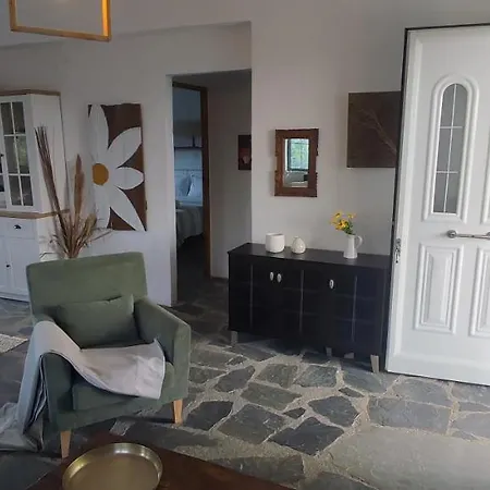 Vakantiehuis Aiolos Kalamaki (Messinia)